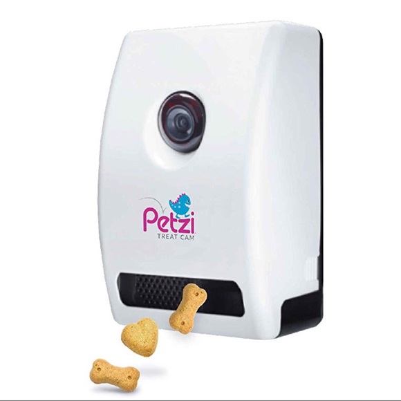 Petzi Treat Cam: Wi-Fi Pet Camera & Treat - Picture 4 of 5